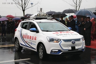EV晨報(bào) | 江鈴獲批第七張新能源生產(chǎn)資質(zhì)；95款車型入選上海推廣目錄；江淮千臺(tái)iEV成功交付出租市場(chǎng)